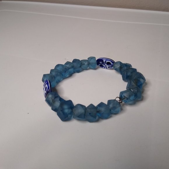 Vintage Glass And Ceramic Blue Bead Bracelet - Picture 5 of 13